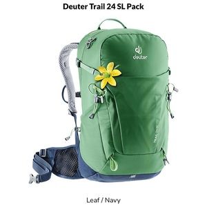 NWT Deuter Trail 24 SL Pack - Leaf/ Navy